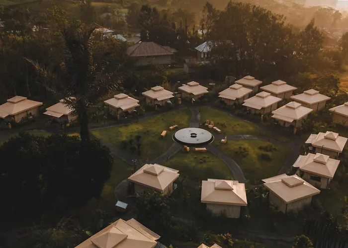Tente de luxe Toteme Glamping And Hot Spring
